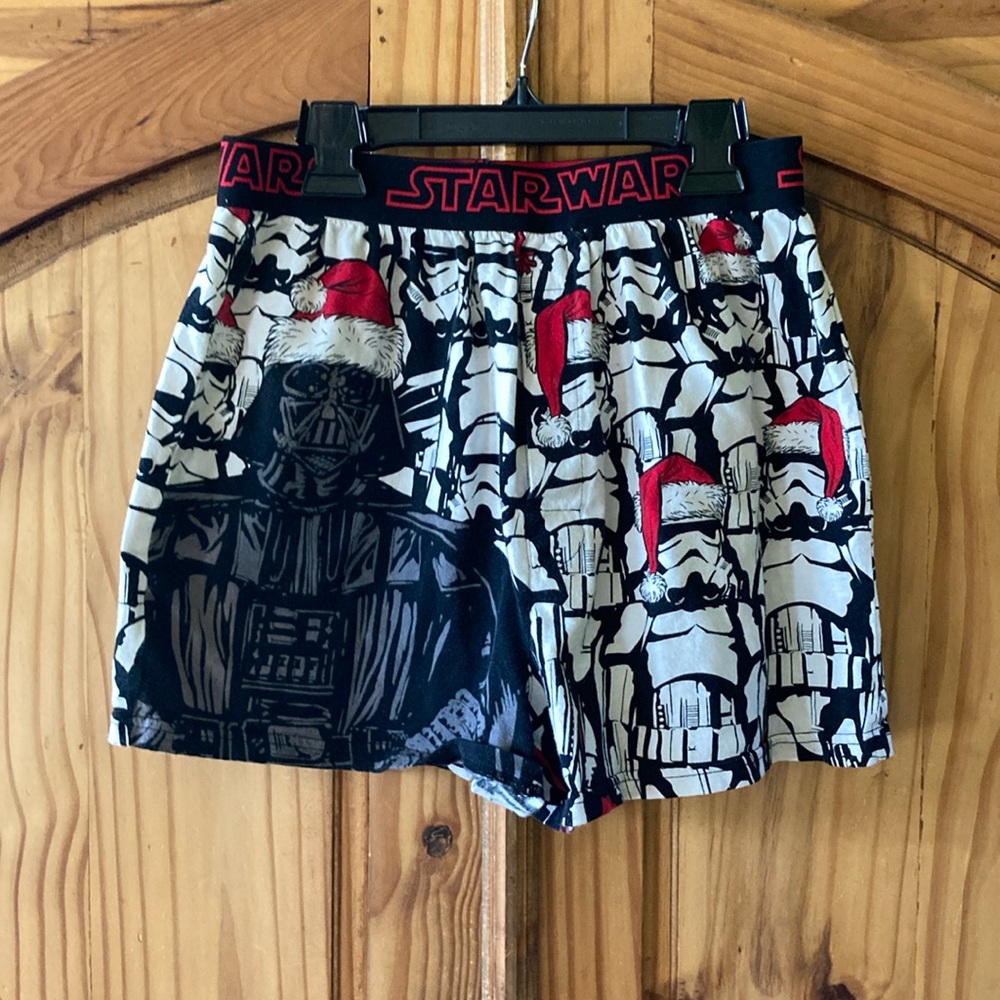 Men’s Star Wars Darth Vader Storm Troopers pajama lounge shorts - size S